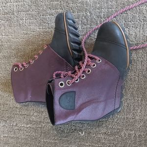Women's Sorel Lexie wedge boots size 7